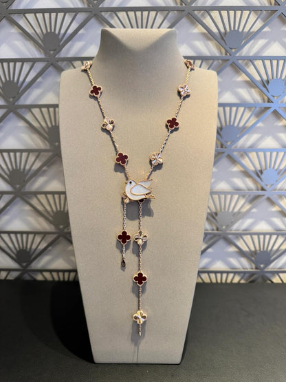 [Zalyn Jewelry ]CLOVER 20 MOTIFS LASER CARNELIAN NECKLACE