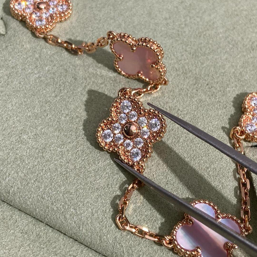 [Zalyn Jewelry ]CLOVER 10 MOTIFS DIAMOND PINK MOP NECKLACE