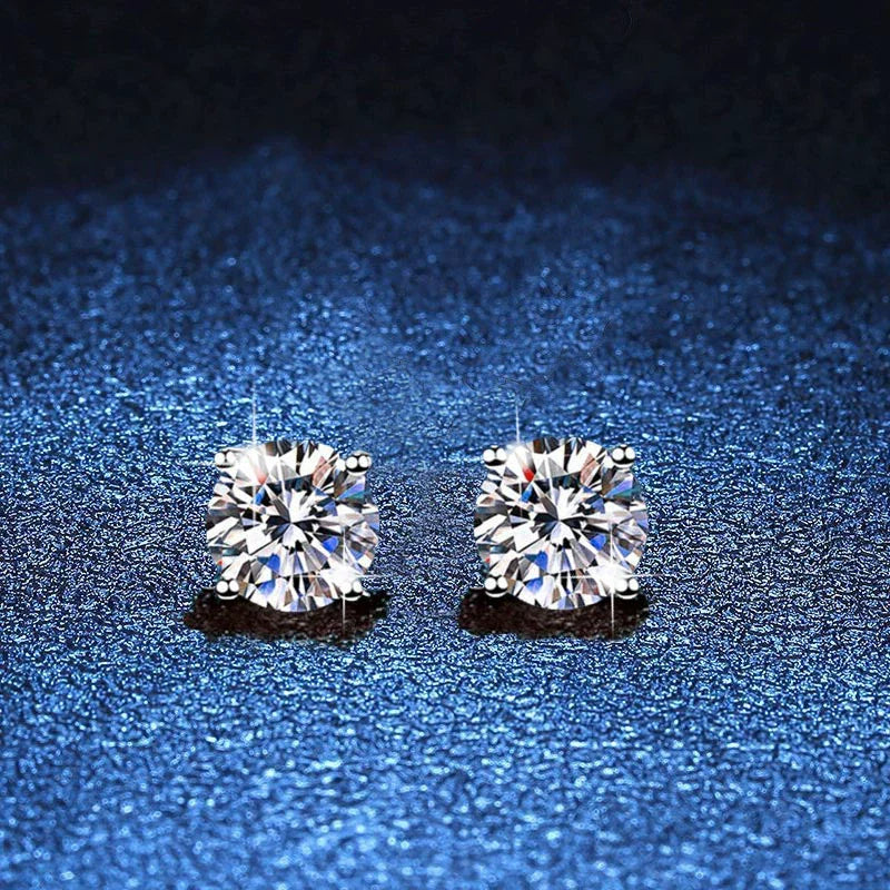 [Zalyn]FOUR-PRONG MOISSANITE EARRINGS