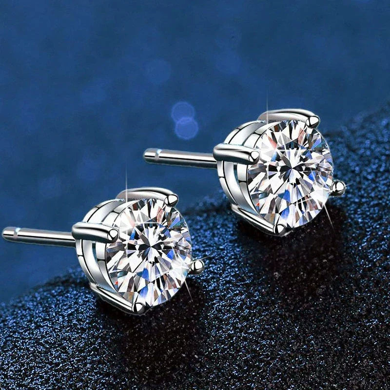 [Zalyn]FOUR-PRONG MOISSANITE EARRINGS