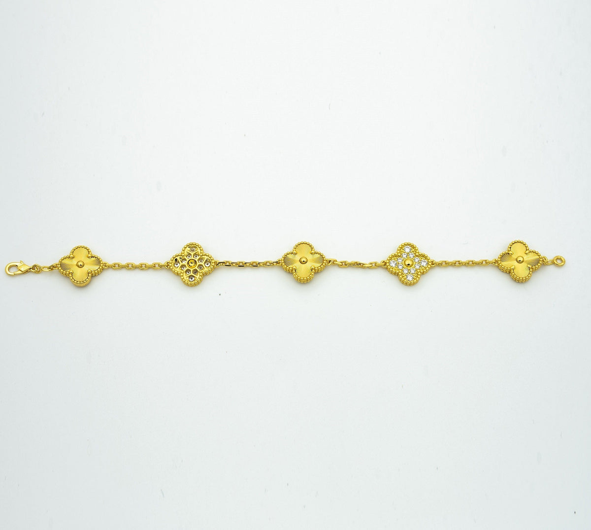 [Zalyn Jewelry ] CLOVER 5 MOTIF LASER BRACELET COLLECTION