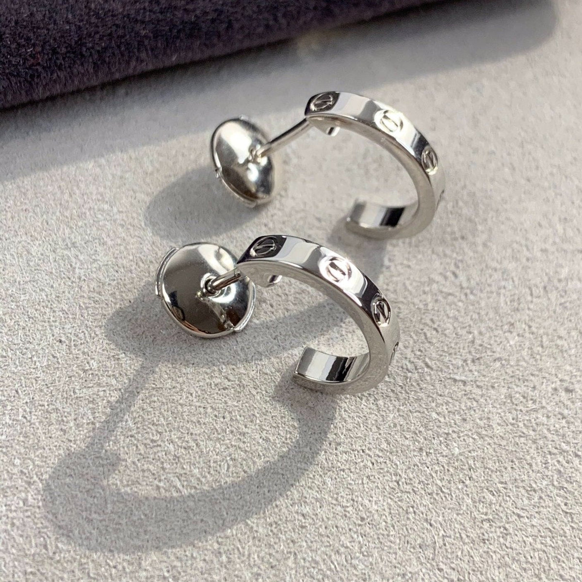 [Zalyn Jewelry ]LOVE EARRINGS 2.65MM SILVER