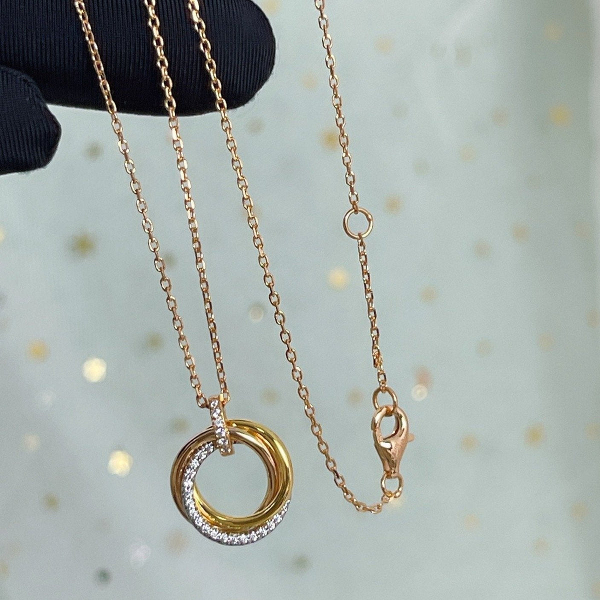 [Zalyn Jewelry ]TRINITY NECKLACE SILVER GOLD PINK GOLD DIAMONDS