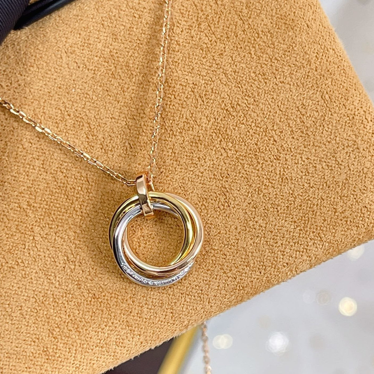 [Zalyn Jewelry ]TRINITY NECKLACE SILVER GOLD PINK GOLD DIAMONDS