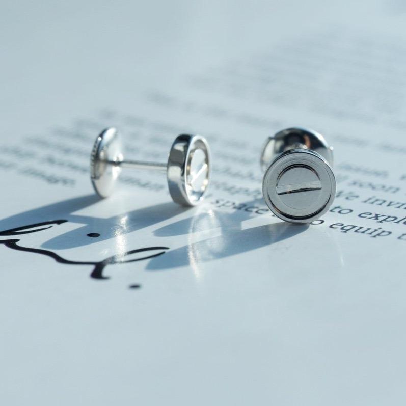 [Zalyn Jewelry ]LOVE EARRINGS SILVER 10MM