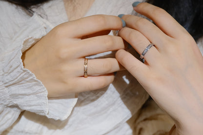 [Zalyn Jewelry ]LOVE RING 2.65MM DIAMOND