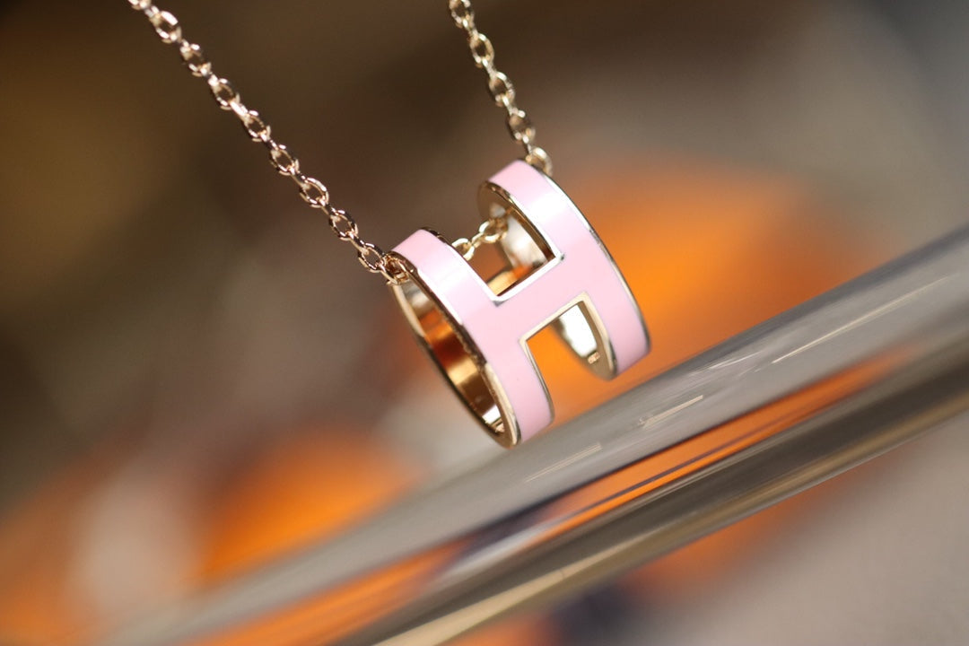 [Zalyn]POP H PEDANT ROSE GOLD
