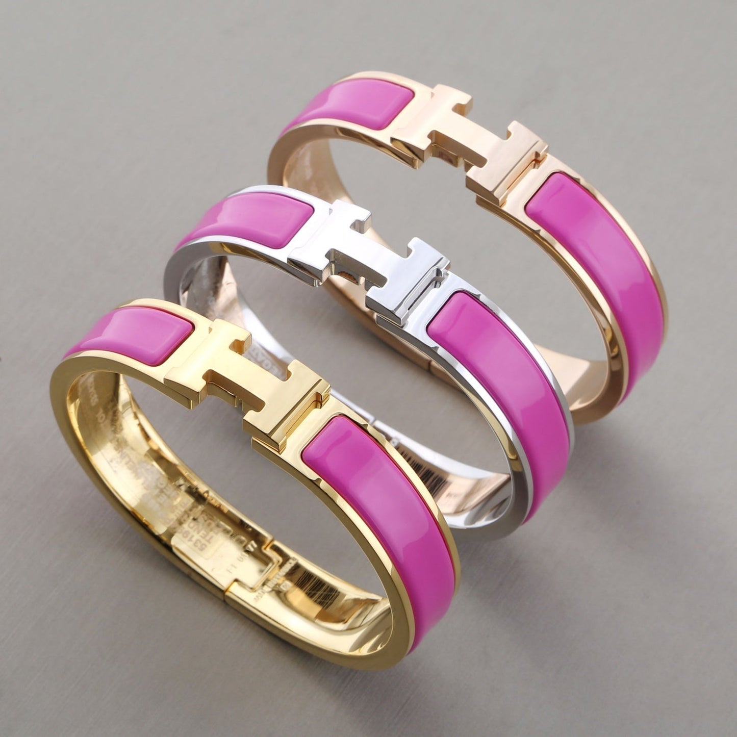 [Zalyn]H PURPLE BRACELET
