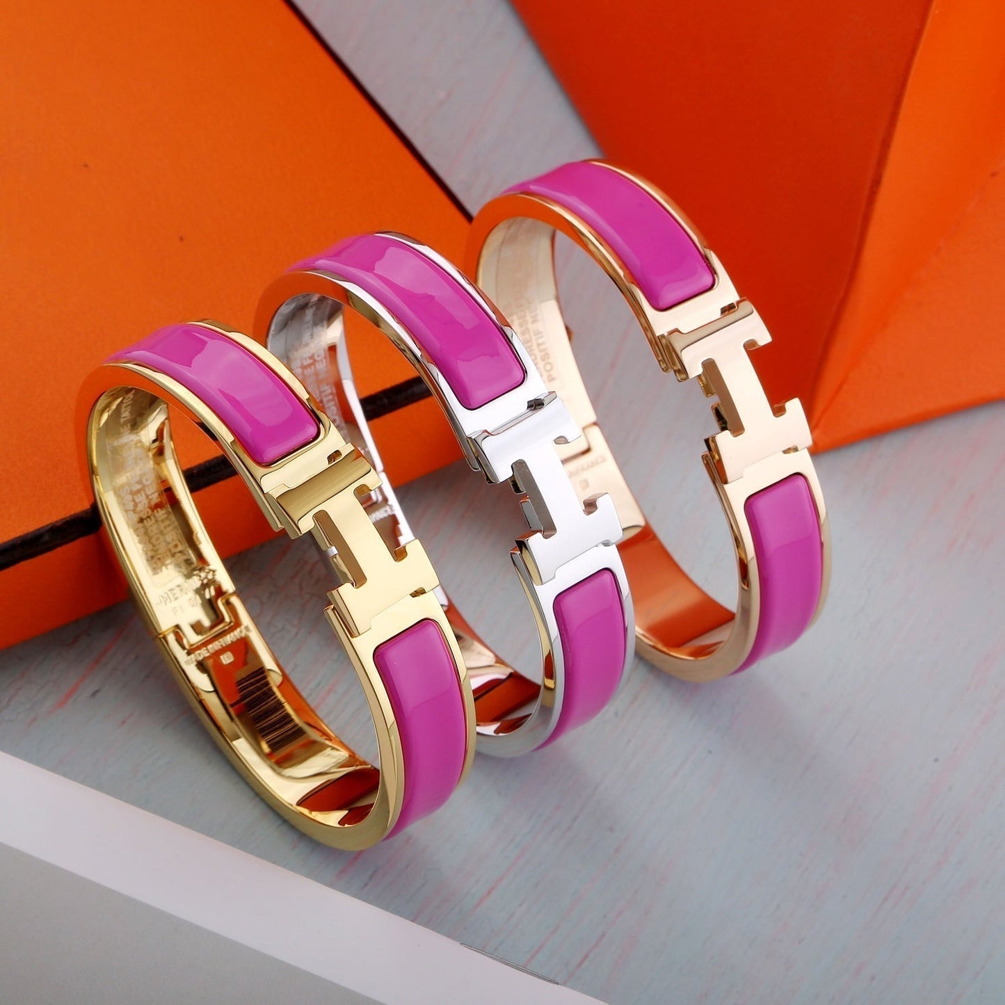 [Zalyn]H PURPLE BRACELET