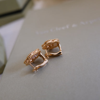 [Zalyn Jewelry ]LUCKY PINK GOLD WHITE MOP EARRINGS
