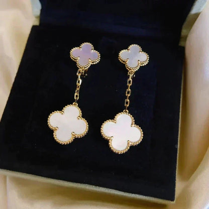[Zalyn Jewelry ]CLOVER 2 MOTIF WHITE MOP EARRINGS