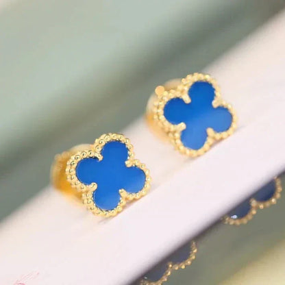 [Zalyn Jewelry ]CLOVER MINI 9.5MM BLUE AGATE EARRINGS