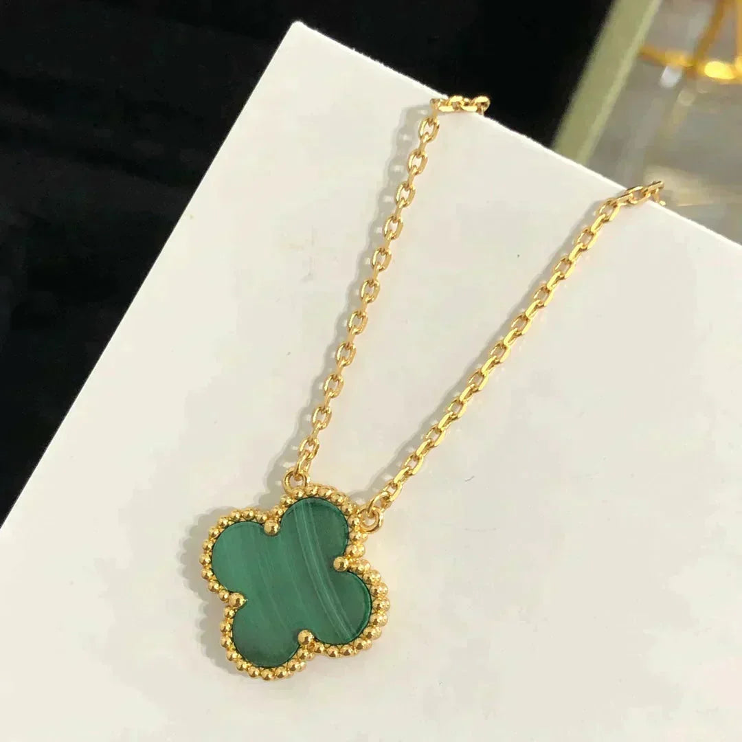 [Zalyn Jewelry ]CLOVER 15MM MALACHITE SINGLE FLOWER  NECKLACE