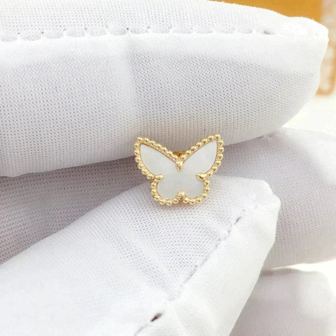 [Zalyn Jewelry ]SWEET BUTTERFLY MOP EARSTUDS