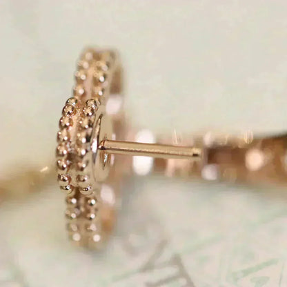 [Zalyn Jewelry ]CLOVER MEDIUM 1 MOTIFS FUll DIAMOND EARRINGS