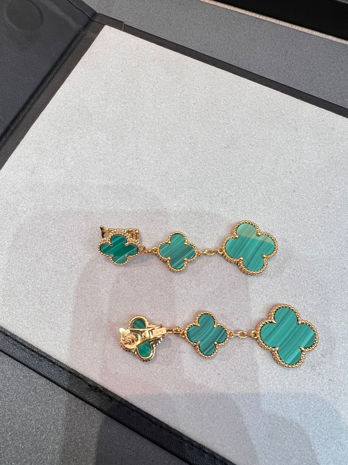 [Zalyn Jewelry ]CLOVER MALACHITE 3 MOTIFS GOLD