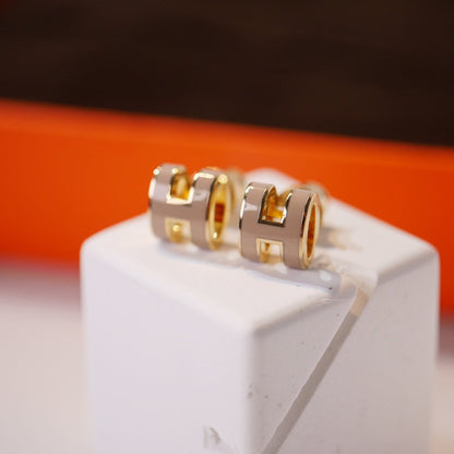[Zalyn]MINI POP H GOLD EARRINGS GREY