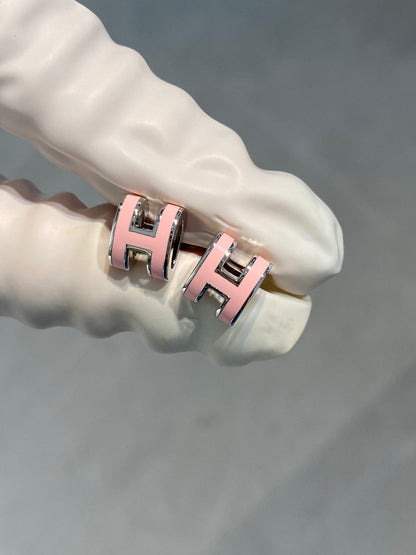 [Zalyn]MINI POP H SILVER EARRINGS PINK
