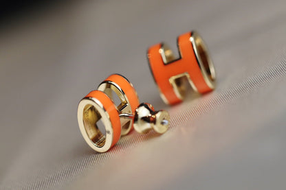 [Zalyn]MINI POP H EARRINGS ORANGE