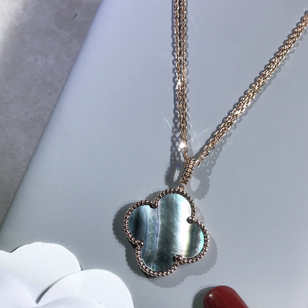 [Zalyn Jewelry ]CLOVER 25MM GOLD DARK MOP BIG CLOVER NECKLACE