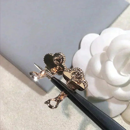 [Zalyn Jewelry ]CLOVER MEDIUM 1 MOTIFS  PINK MOP DIAMOND EARRINGS