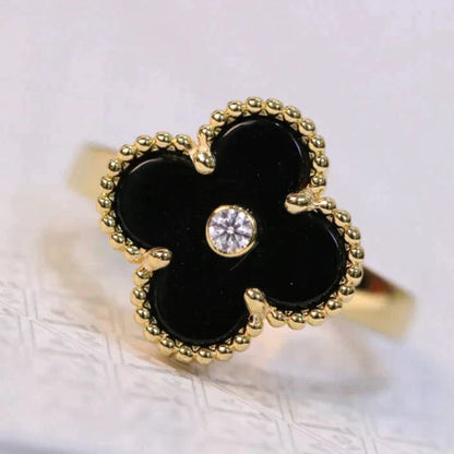 [Zalyn Jewelry ]CLOVER ONYX RING GOLD DIAMOND