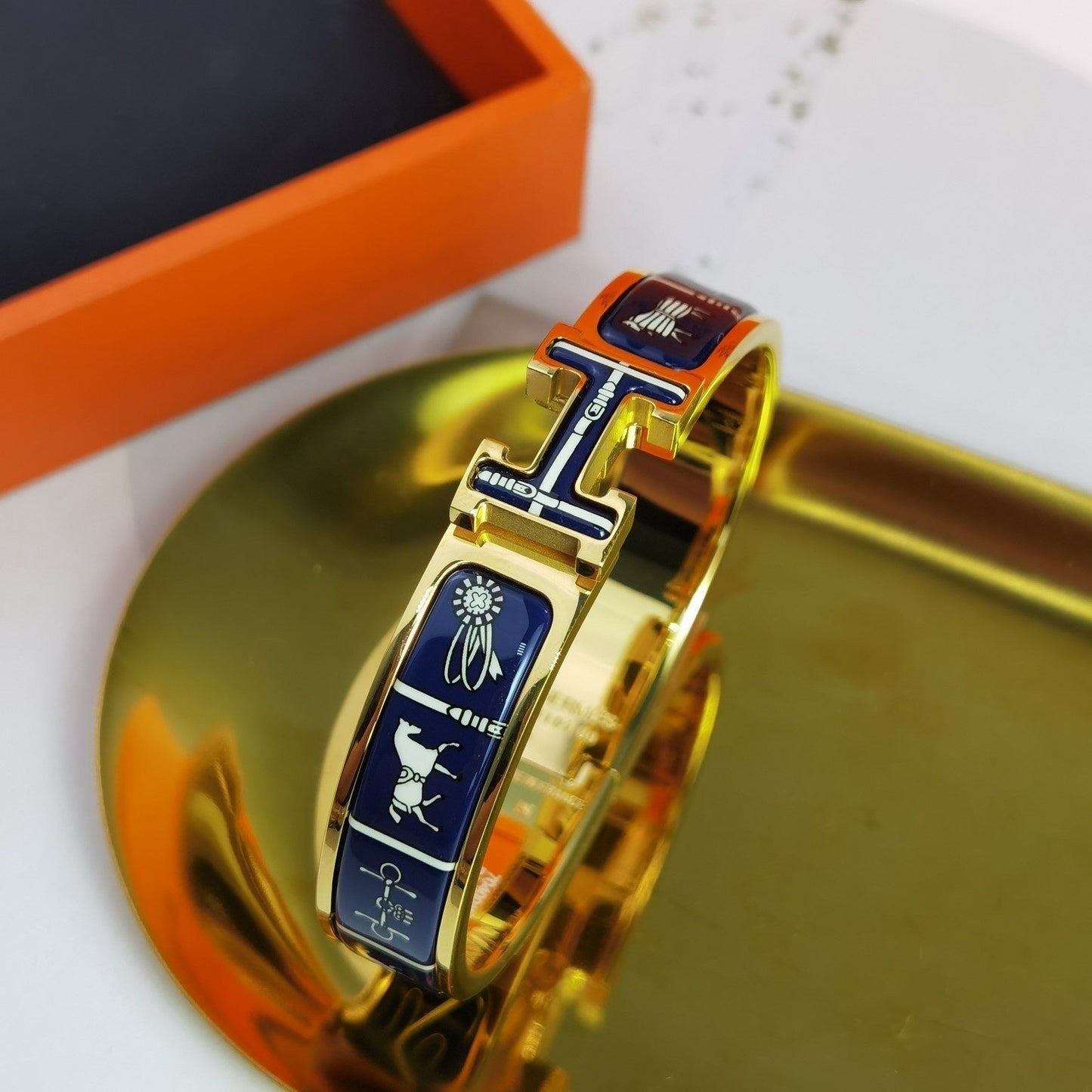 [Zalyn]H COUVERTURES DARK BLUE BRACELET