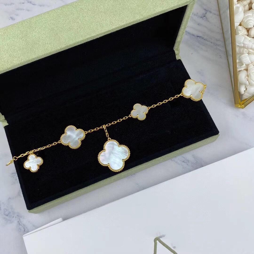 [Zalyn Jewelry ]MAGIC CLOVER MOP GOLD BRACELET 5 MOTIFS