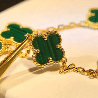 [Zalyn]LUCKY CLOVER 5-MOTIF BRACELET - MALACHITE COLLECTION