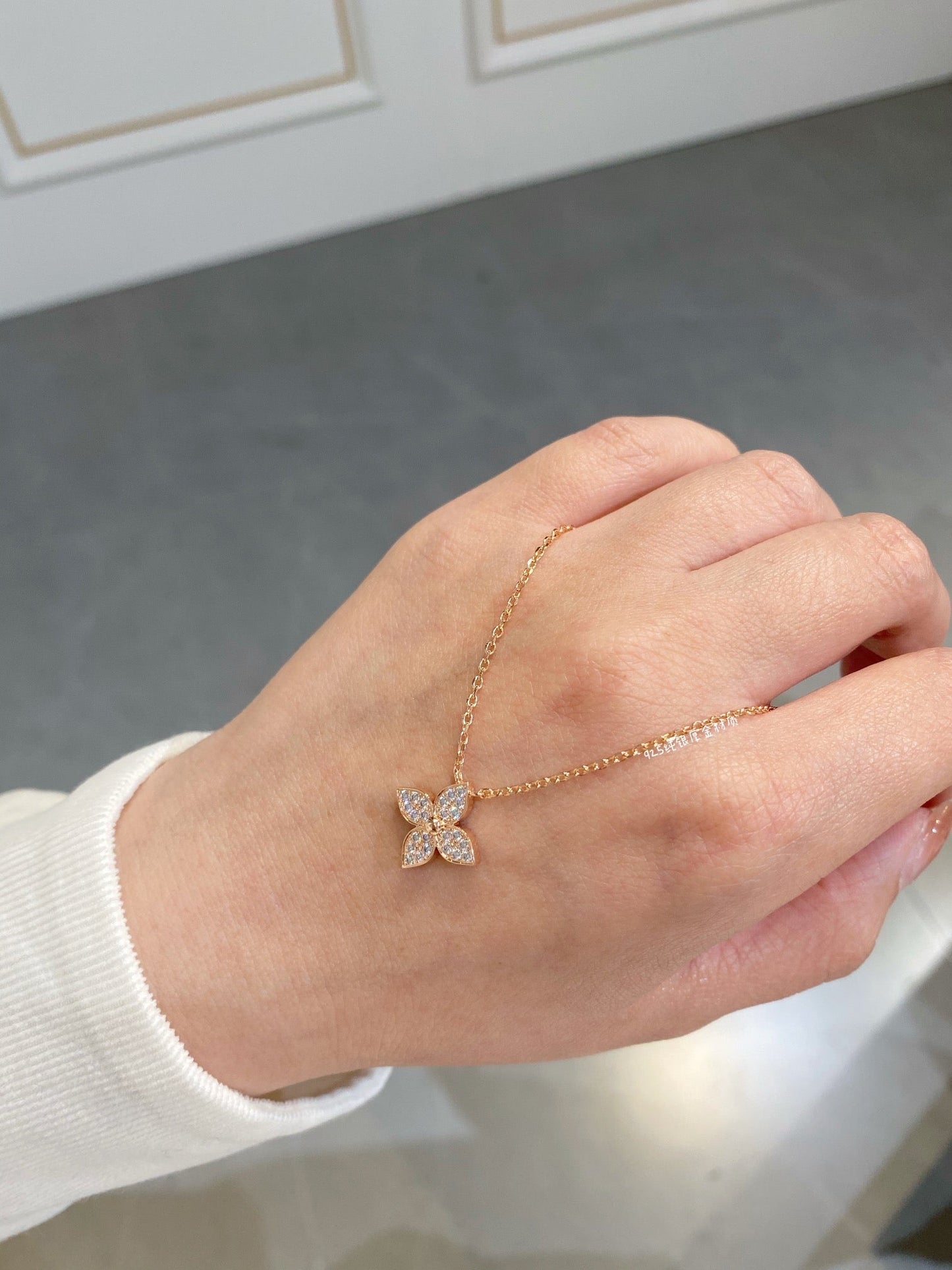 [Zalyn]STAR DIAMOND NECKALCE