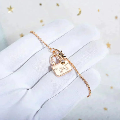 [Zalyn Jewelry ]AMULETTE PEDANT ROSE GOLD NECKLACE