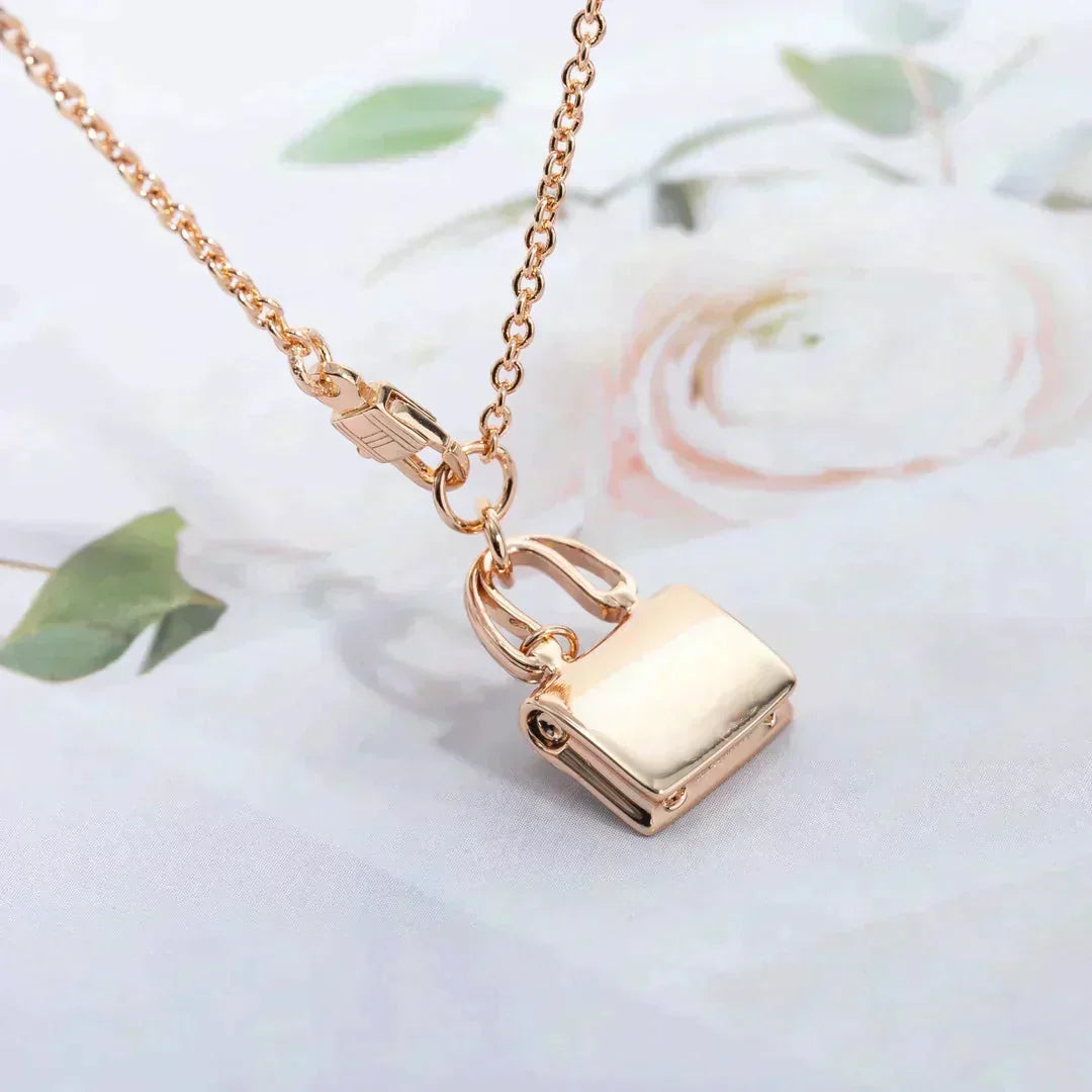 [Zalyn Jewelry ]AMULETTE PEDANT ROSE GOLD NECKLACE