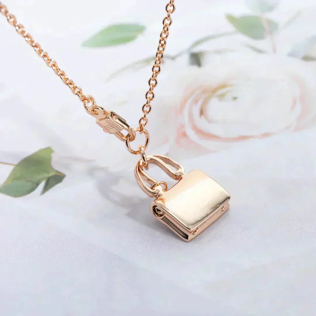 [Zalyn]AMULETTE PEDANT ROSE GOLD NECKLACE