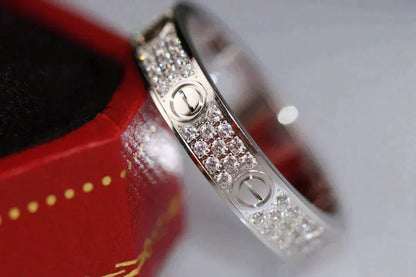 [Zalyn Jewelry ]LOVE RING 3.6MM DIAMOND PAVED
