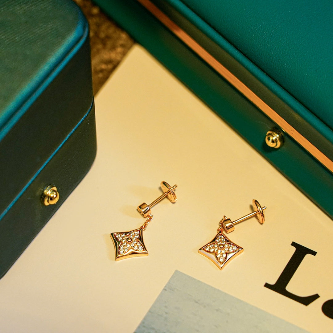 [Zalyn]STAR DIAMONDS EARRINGS GOLD