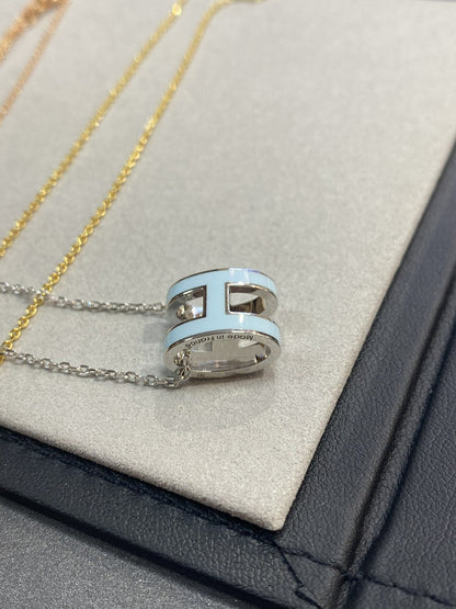 [Zalyn]POP H LIGHT BLUE NECKLACE
