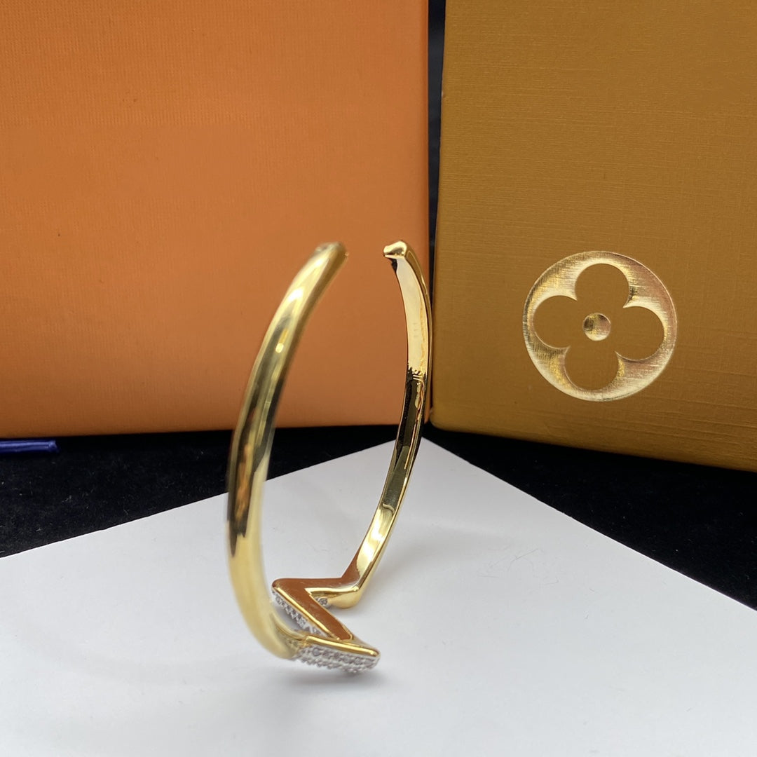 [Zalyn]VOLTE UPSITE DOWN DIAMOND GOLD OPEN BRACELET