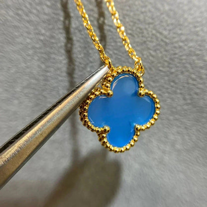[Zalyn Jewelry ]CLOVER 15MM BLUE AGATE NECKLACE