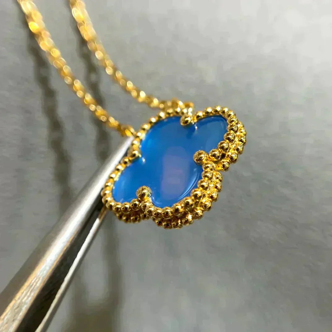 [Zalyn Jewelry ]CLOVER 15MM BLUE AGATE NECKLACE