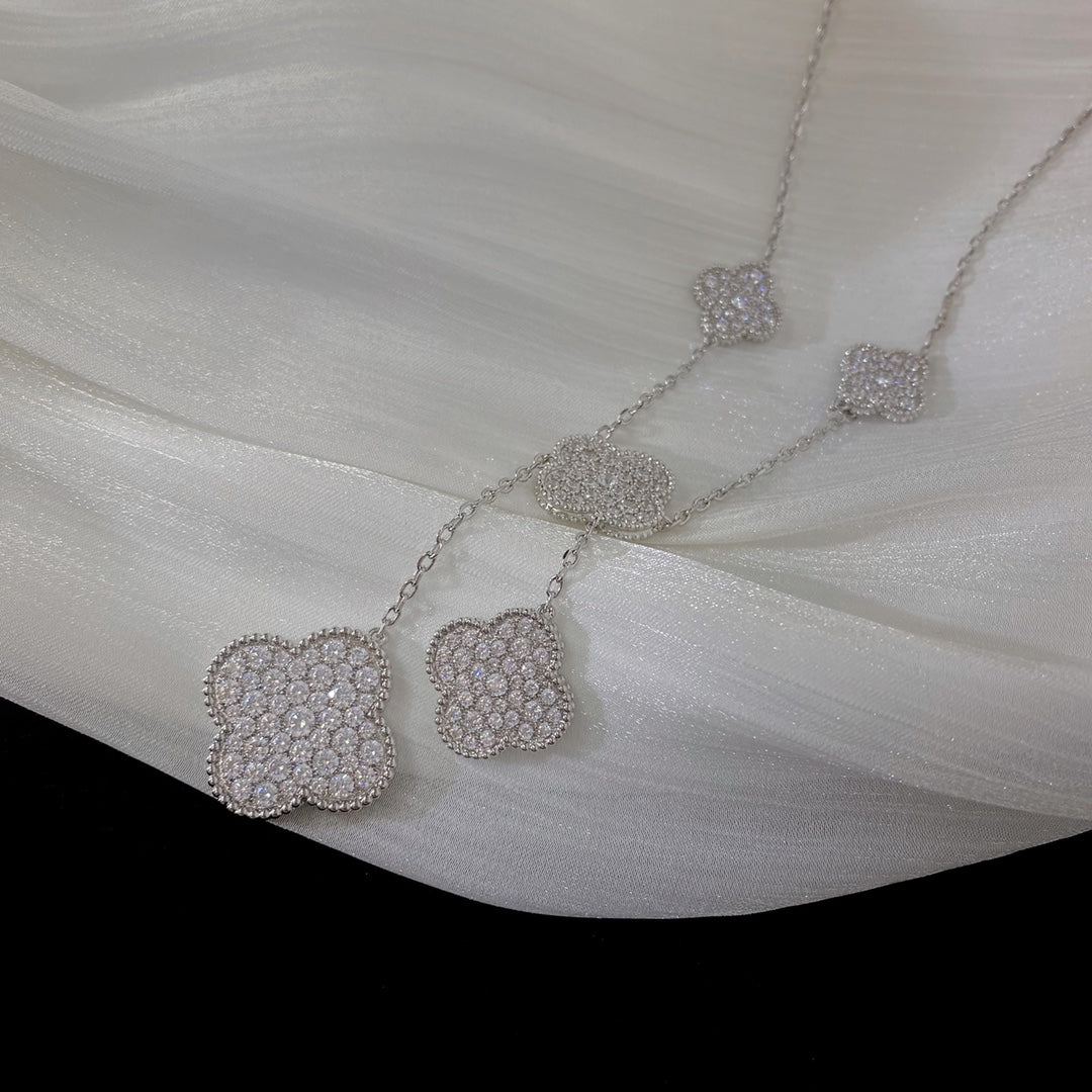 [Zalyn Jewelry ]CLOVER 5 MOTIFS SILVER DIAMONDS NECKLACE