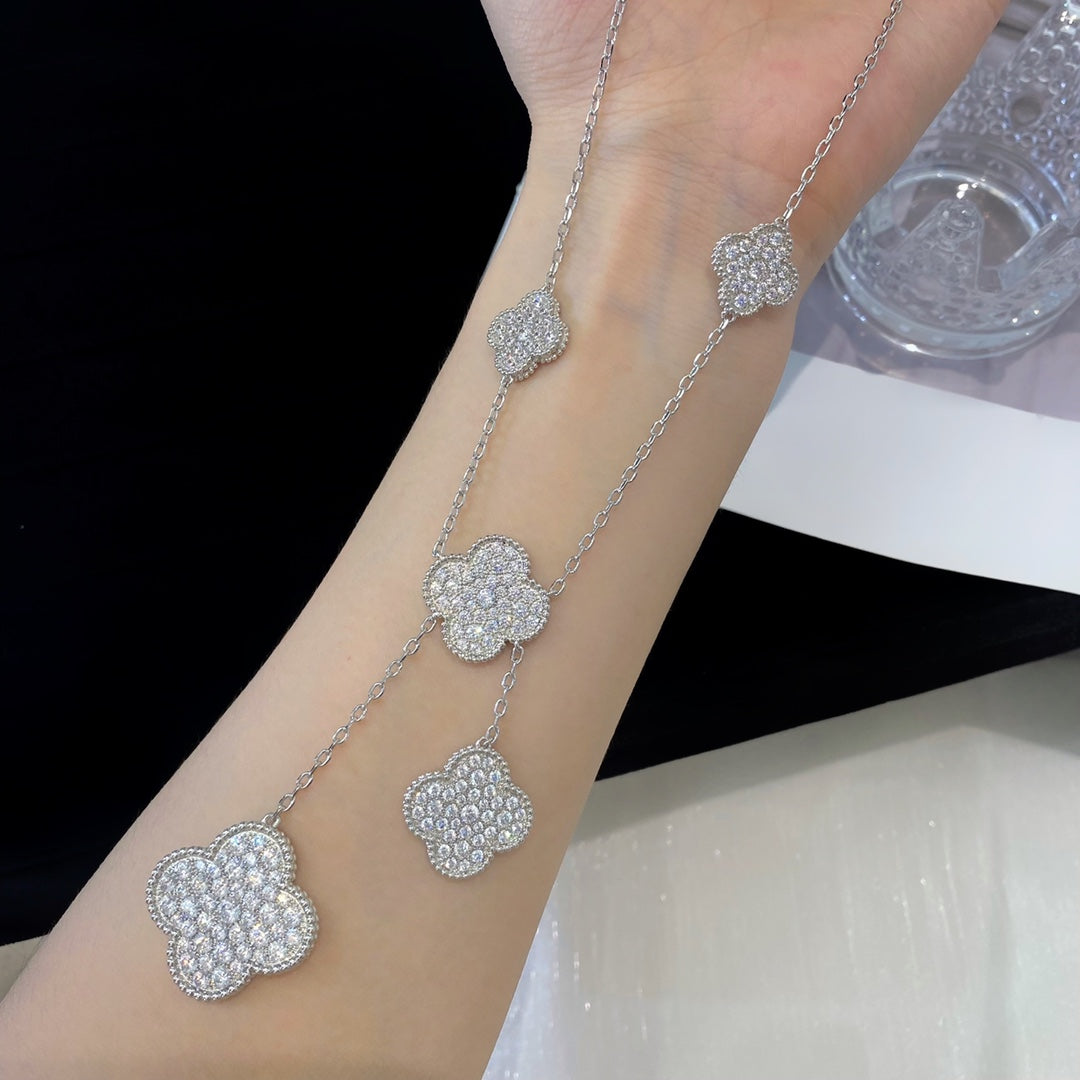 [Zalyn Jewelry ]CLOVER 5 MOTIFS SILVER DIAMONDS NECKLACE