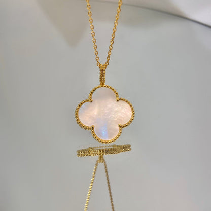 [Zalyn Jewelry ]CLOVER 25MM MOP LARGE PENDANT NECKLACE