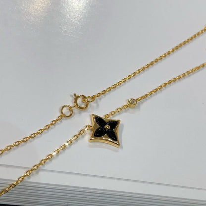 [Zalyn]STAR BLACK MOP NECKLACE