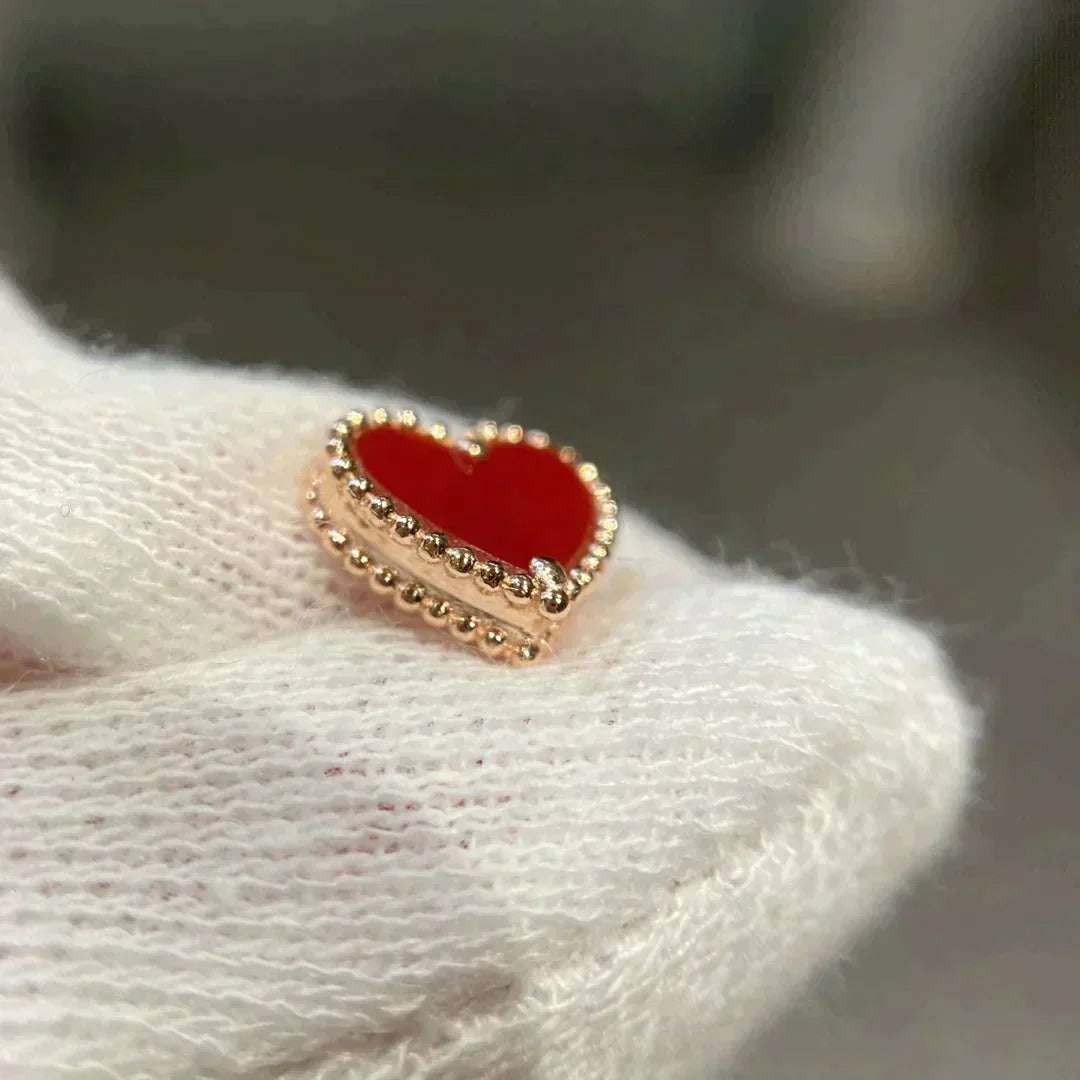 [Zalyn Jewelry ]HEART CARNELIAN STUD EARRINGS