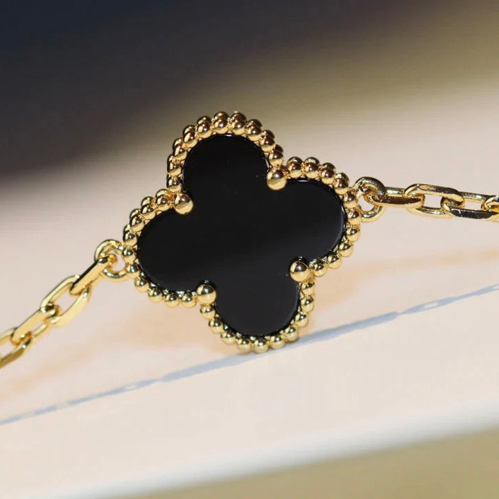 [Zalyn Jewelry ]CLOVER 20 MOTIFS ONYX NECKLACE