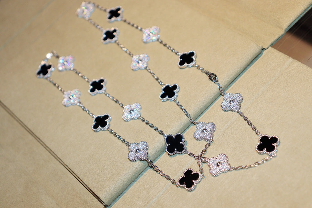 [Zalyn Jewelry ]CLOVER 20 MOTIFS ONYX DIAMOND SILVER
