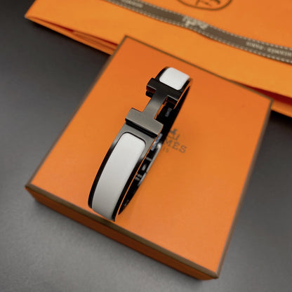 [Zalyn]H BRACELET 12MM BLACK WHITE CERAMIC