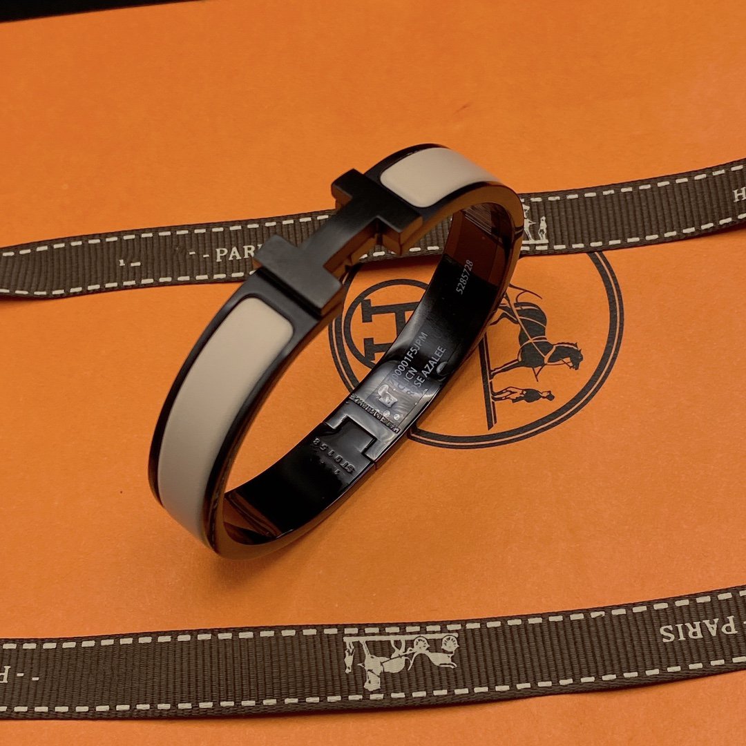[Zalyn]H BRACELET 12MM BLACK BEIGE CERAMIC