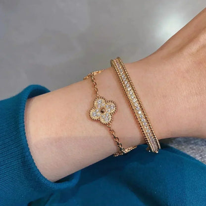 [Zalyn]LUCKY CLOVER 5-MOTIF BRACELET - FULL-DIAMOND