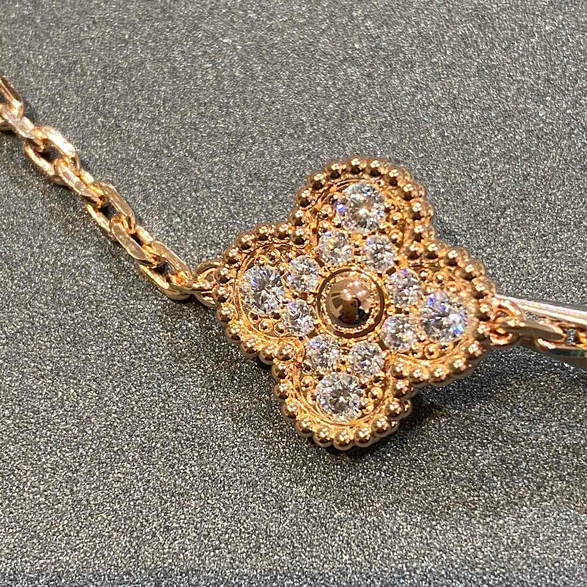 [Zalyn Jewelry ] CLOVER 5 MOTIF FULL DIAMOND BRACELET COLLECTION